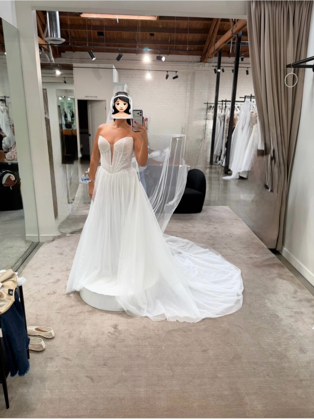 Strapless Corset Bodice White Bridal Gown with Flowing Train